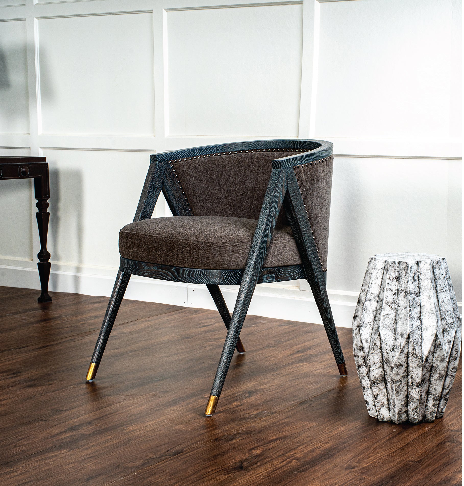 AMARAL BARREL TABLE